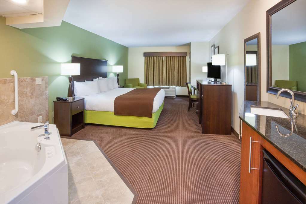 Americinn By Wyndham Hartford Wi Δωμάτιο φωτογραφία